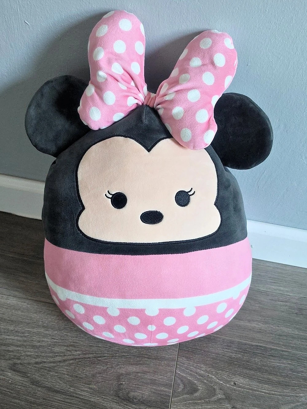 Disney Minnie Mouse Pink Polka Dot Plush Toy